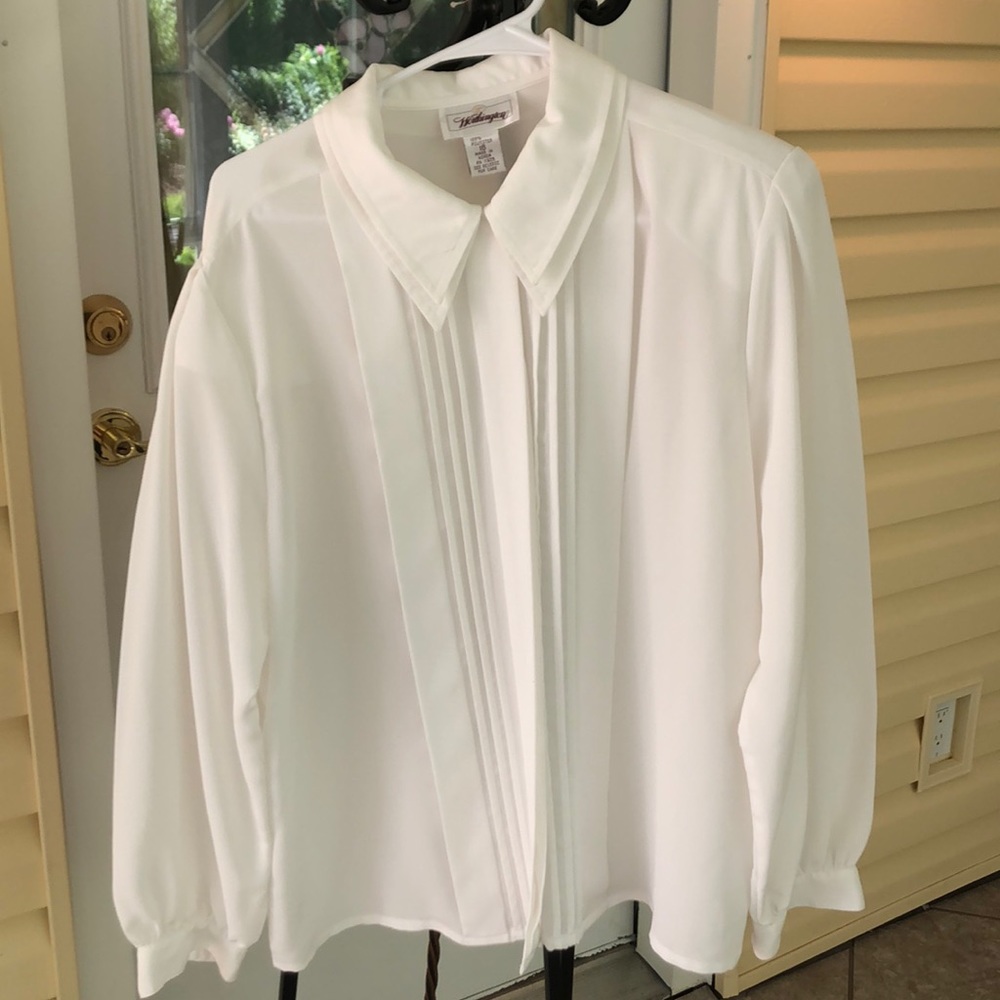 Vintage Blouse Size 16